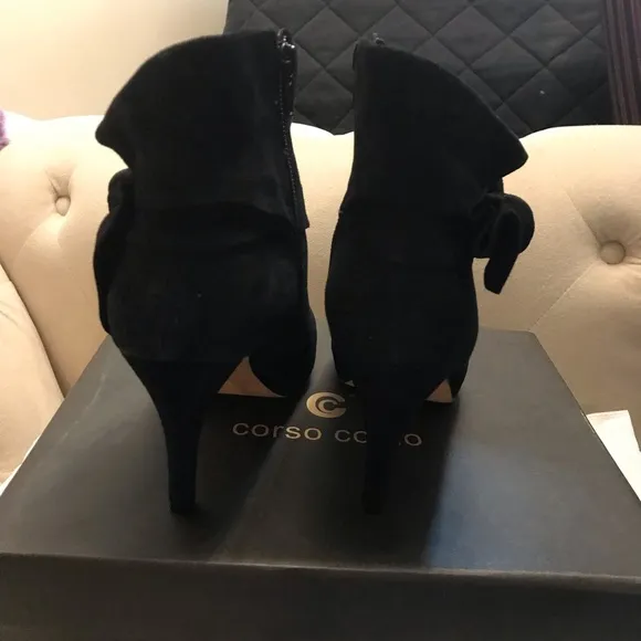 Corso Como boots !!!FIRM