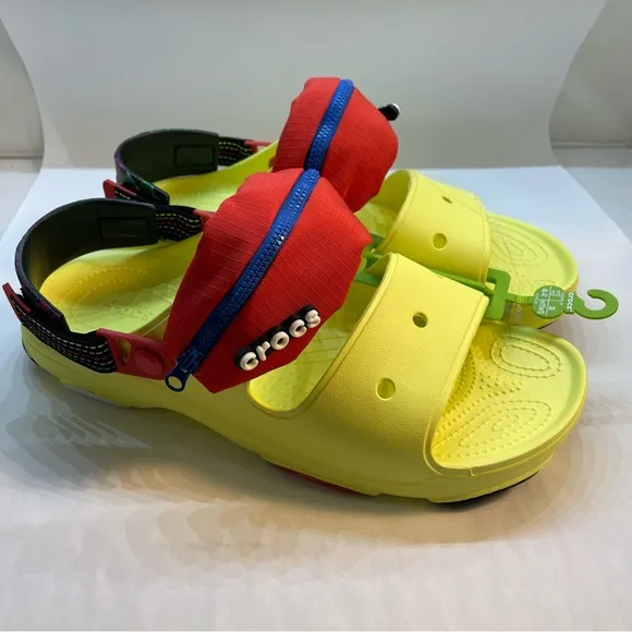 Crocs Classic All Terrain Sandals Yellow with Zipper Pouch Men’s Size 12