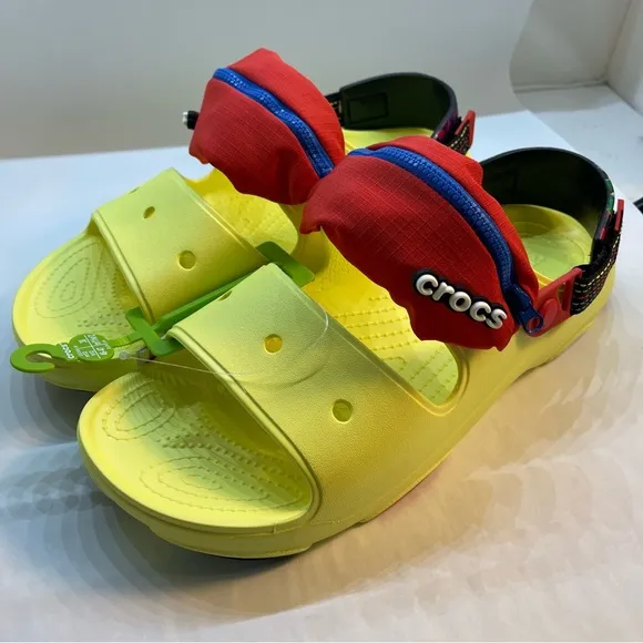 Crocs Classic All Terrain Sandals Yellow with Zipper Pouch Men’s Size 12