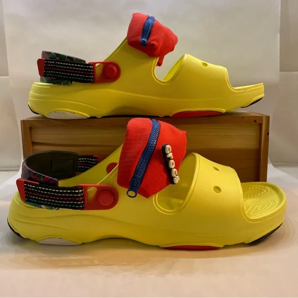 Crocs Classic All Terrain Sandals Yellow with Zipper Pouch Men’s Size 12