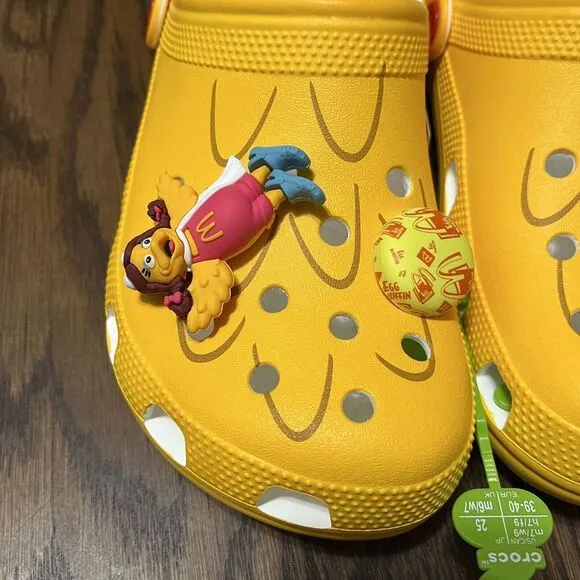Crocs Classic McDonald's Birdie 208696-730 Unisex US M7/W9‎ Clogs Yellow Sandals