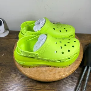 Crocs Classic Mega Cruch Clog Sandals Shoes Womens SIze 9 Green Lemonade