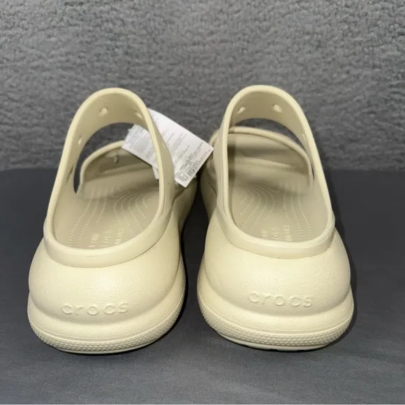 Crocs Shoes Mens 11 Beige Crush Two Strap Sandals Classic Vacation Travel Boho