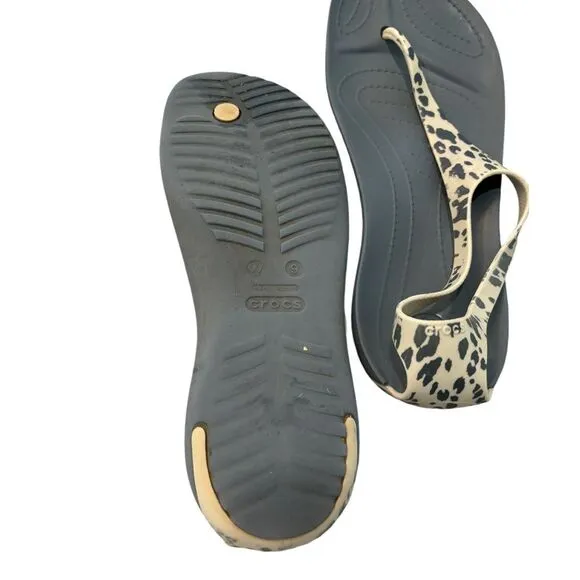 Crocs Womens 9 Sexi Serena Sandals Leopard Flip Flop Thong Slingback Flat Shoe