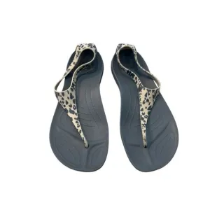 Crocs Womens 9 Sexi Serena Sandals Leopard Flip Flop Thong Slingback Flat Shoe