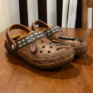 Crocs x Chewbacca Star Wars Classic Clog Shoes sandals new Mens 8 / Womens 10
