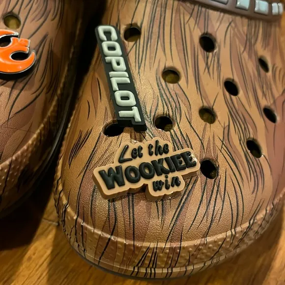 Crocs x Chewbacca Star Wars Classic Clog Shoes sandals new Mens 8 / Womens 10