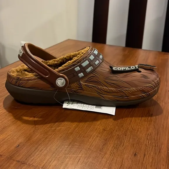 Crocs x Chewbacca Star Wars Classic Clog Shoes sandals new Mens 8 / Womens 10