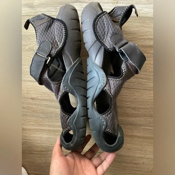 Crocs Swiftwater Mesh Brown Black Men’s Sandals 13 Hiking Waterproof Outdoor