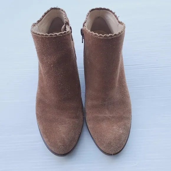 CROWN &amp; IVY Kaylen chestnut suede zip ankle booties