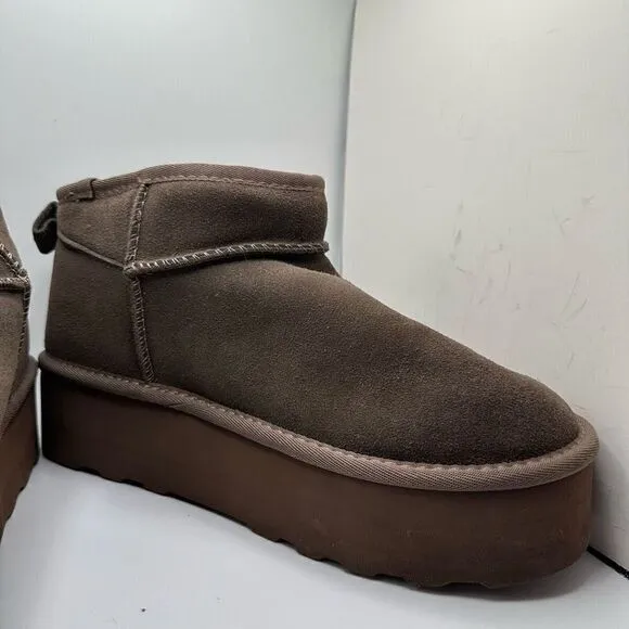 CUSHIONAIRE Women's Genuine Suede pull platform boot  Memory Foam 10 WIDE CHESTN