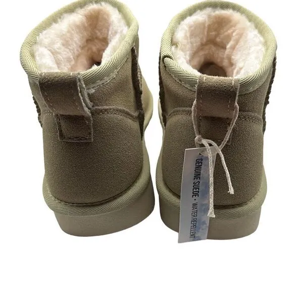 CUSHIONAIRE Women's pull on boot  9 SAND