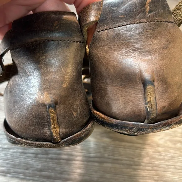 CYDWOQ brown leather sandals made in USA woman’s size 36 (d95)