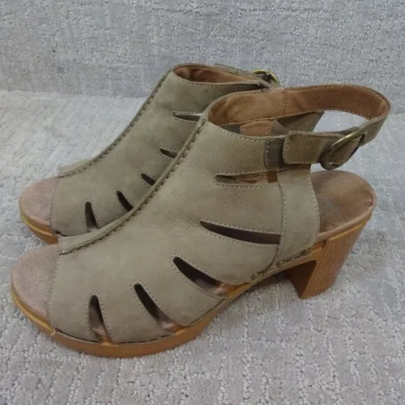 Dansko Demetra Women's Size 41/10 Taupe Leather Block High Heel Platform Sandals