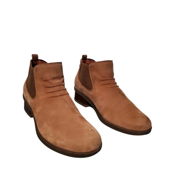 Dansko Tan Leather Slip-On Chelsea Ankle Booties Boots Women's 7-7.5, EU 38