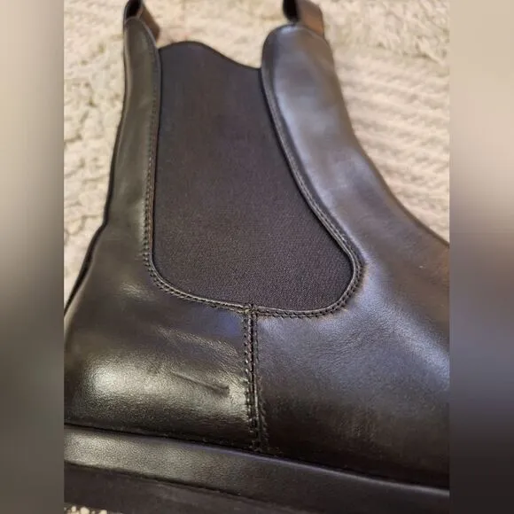 Dear Frances Sz 35 black leather Tony boots Italian