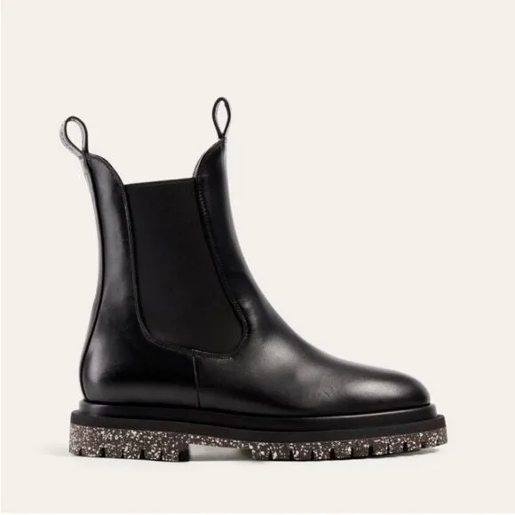 Dear Frances Sz 35 black leather Tony boots Italian