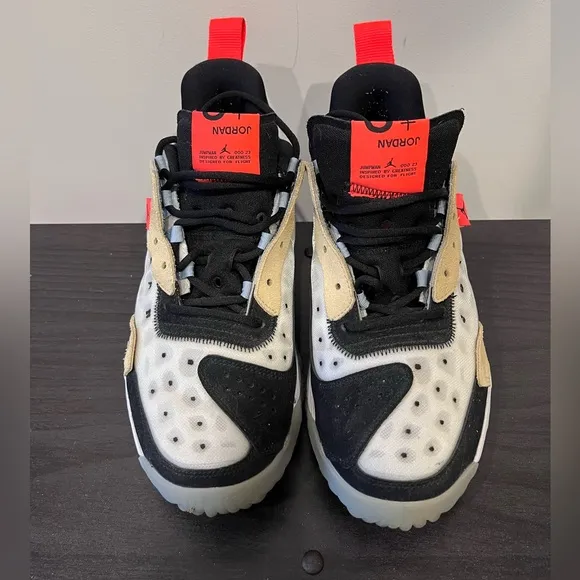 Delta 2 Retro Jordans Thermo White