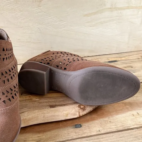 Diba Leather Boots Booties‎ Cut Out Brown 7 Chestnut Suede