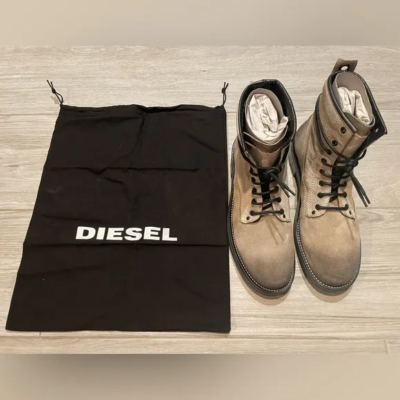 Diesel Men’s Off-White Canvas &amp; Suede D-Throuper Boots Size 45/US 12
