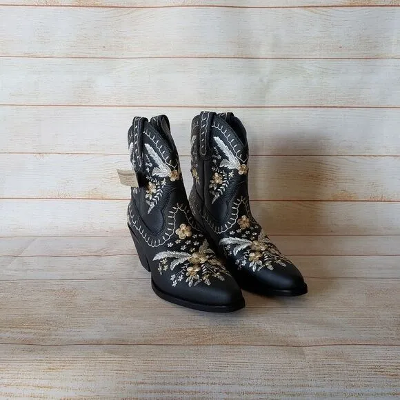 Dingo Primrose Western Cowboy Ankle Boots Booties Embroidered Leather Black 8.5M
