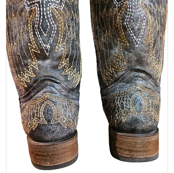 DISTRESSED BEAUTIFUL CORRAL TEENS/GIRLS BOOTS