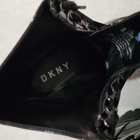 DKNY Boots 🖤