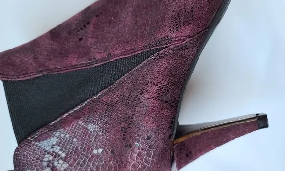 DKNY New Alani Booties Garnet Red Leather Slip On Snake Print Heel Size 7.5