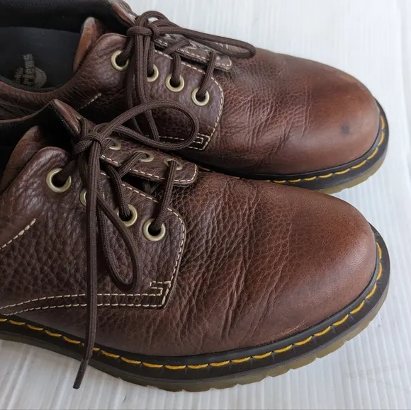 DOC MARTENS Boston men's brown leather oxford loafers