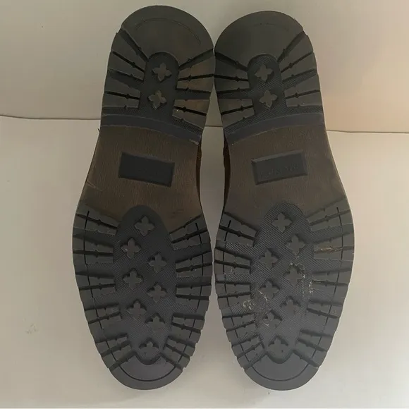 Dockers leather pull on boots size 8.5M