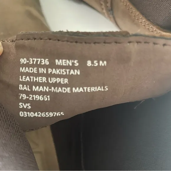 Dockers leather pull on boots size 8.5M