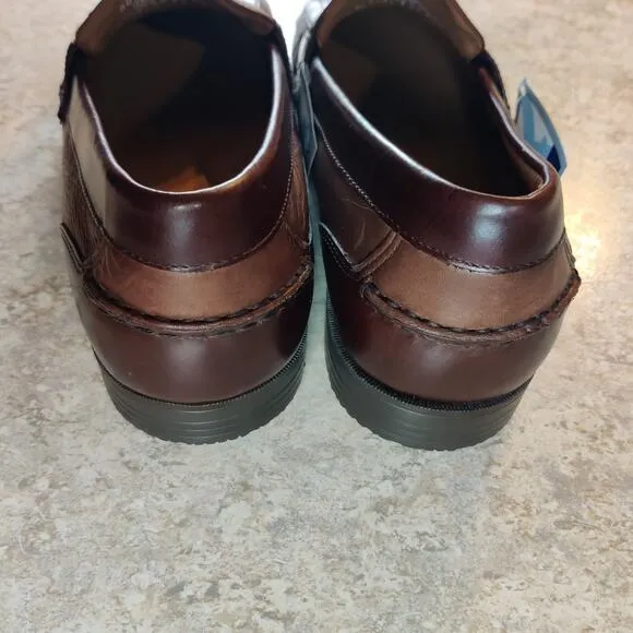 Dockers Sinclair Loafers Mens 13 M Leather Dress Tassel Slip-on Shoes Brand New
