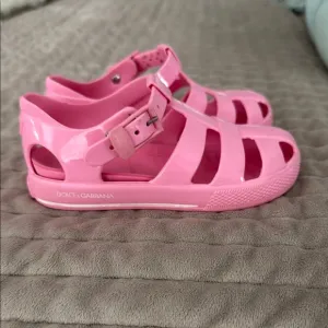 Dolce &amp; Gabbana Pink Sandals Fisherman Style