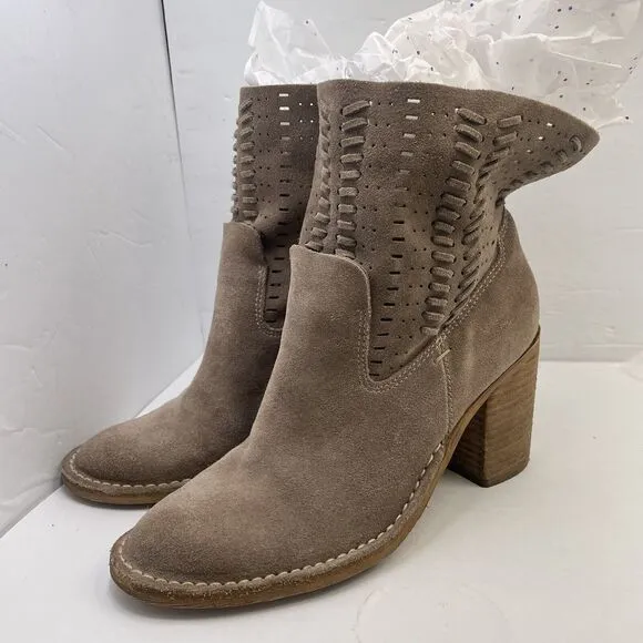 Dolce Vita Booties Tan Suede Leather Heeled Boots Boho Chic Women's Size 7.5