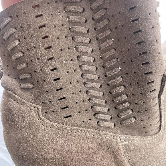 Dolce Vita Booties Tan Suede Leather Heeled Boots Boho Chic Women's Size 7.5