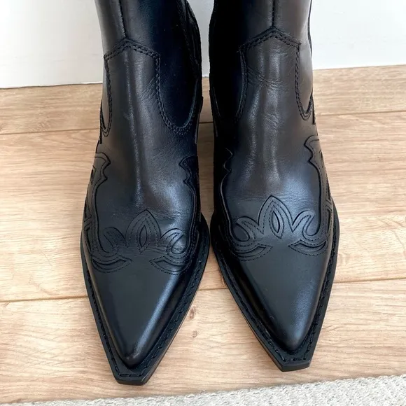 Dolce Vita ramson western boots