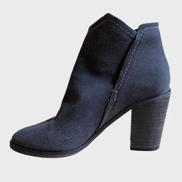 Dolce Vita Shep Suede Booties Women's Size 6 Ankle Slip-on Boots Grey