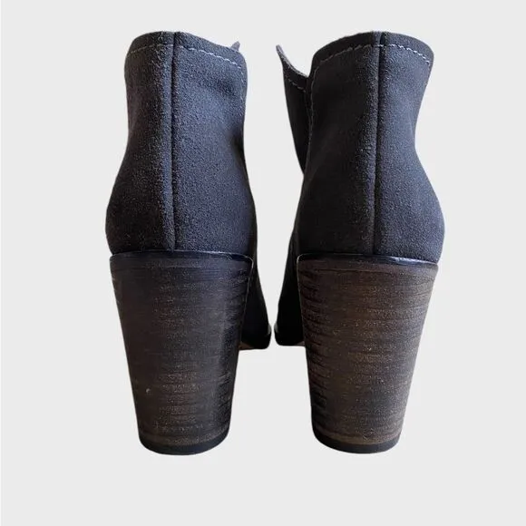 Dolce Vita Shep Suede Booties Women's Size 6 Ankle Slip-on Boots Grey