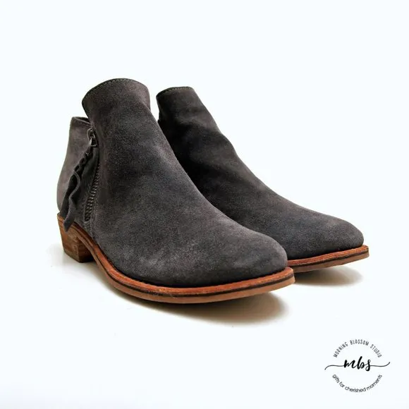 Dolce Vita Sutton Suede Boots