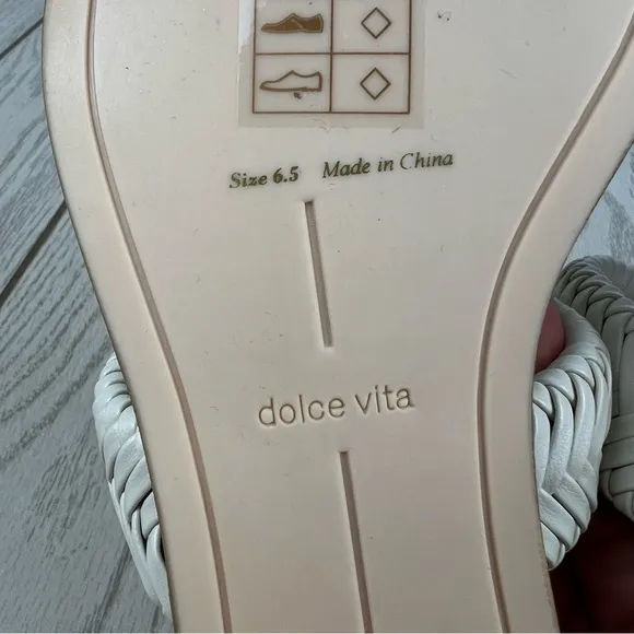 Dolce Vita Women's  Inya Braided Womev Strap Flat Sandals 6.5 Ivory $100
