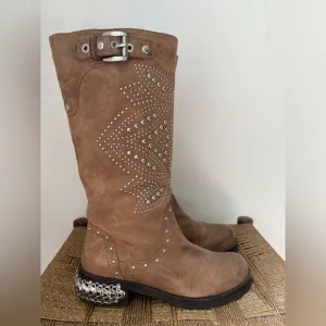 Donald J. Pliner Boots Women’s 8.5 MAC Studded Leather Boot Festival Wear