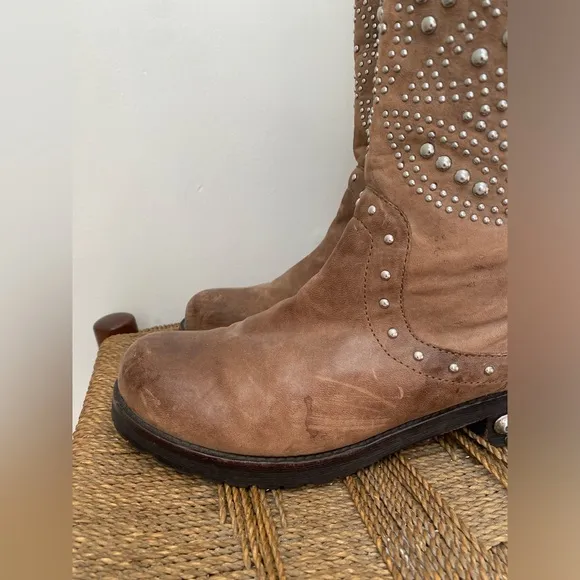 Donald J. Pliner Boots Women’s 8.5 MAC Studded Leather Boot Festival Wear