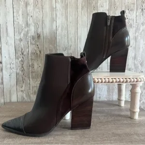 Donald J Pliner Brown Leather Ankle Boots 8