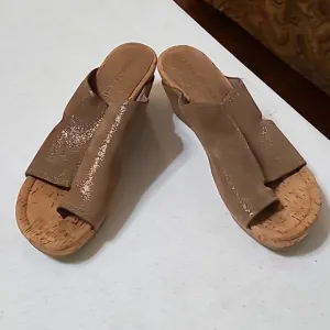 Donald J. Pliner cork wedge sandals size 10