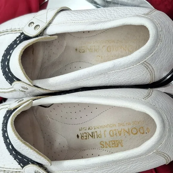 Donald J. Pliner white leather loafers made in Italy Sz 7.5 men's