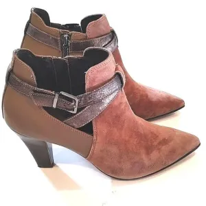 Donald J Pliner Tamy Leather Heeled Ankle Boots Size 6.5