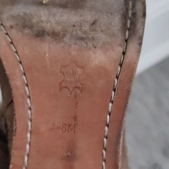 Donald J Pliner leather boots