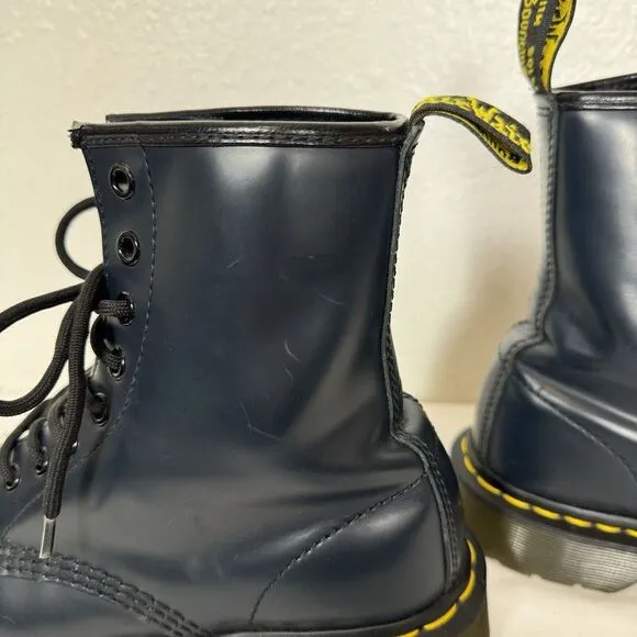 Dr. Doc Martens Womens Size 6 10072 Lace Up Boots Navy Blue Leather Classic Boot