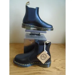 Dr Marten 2976 Vegan Chelsea‎ boots size 6 womens NEW