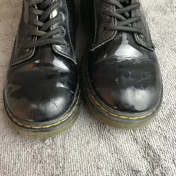 Dr. Marten Junior 1460 Patent Leather Lace Up Boots Sz 1